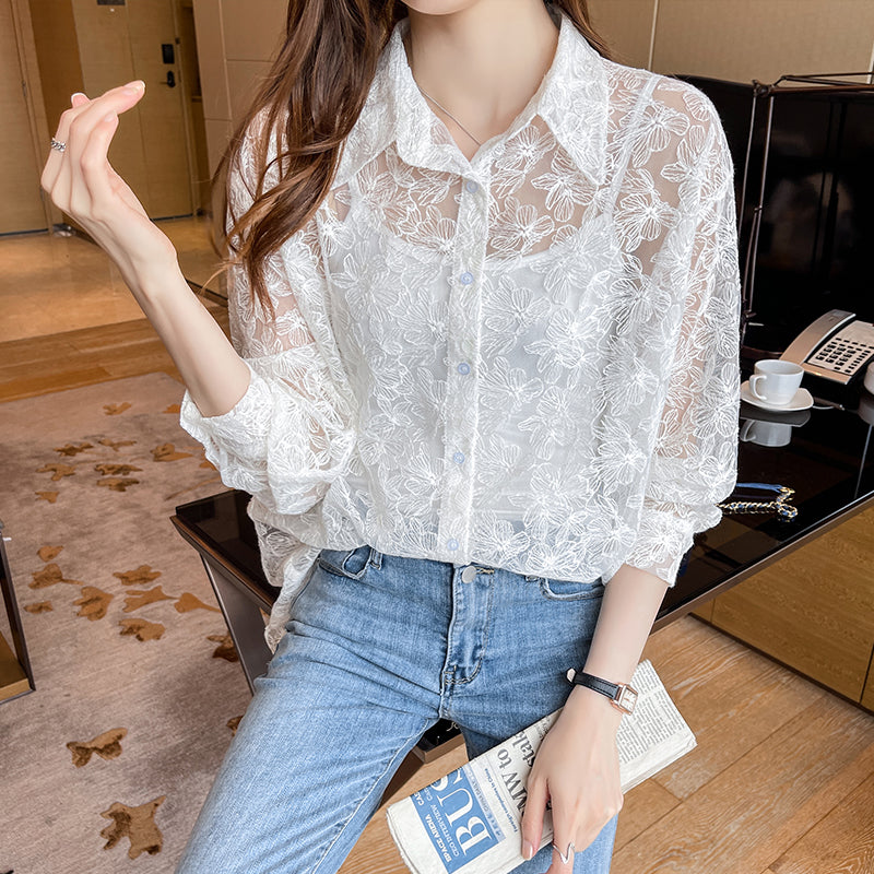Lace Sun Protective Closing White Shirt (without Suspenders)