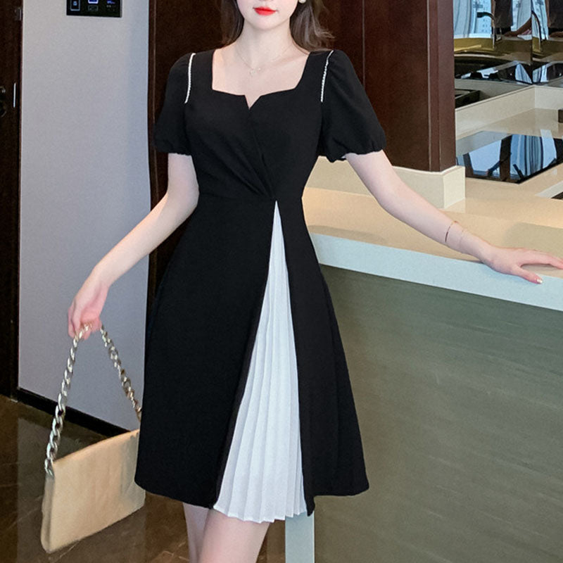Hepburn Wind Black Dress