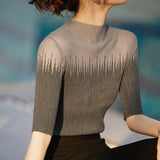 Short Sleeve Gradient Knit Pullover