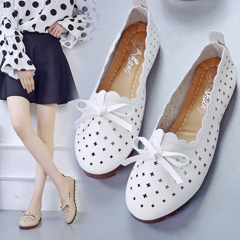 Hollowed Out Bowknot Flat Shoes