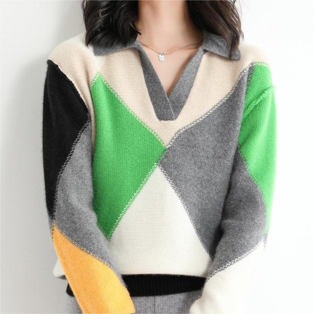 Contrast Color Polo Collar Knitted Sweater
