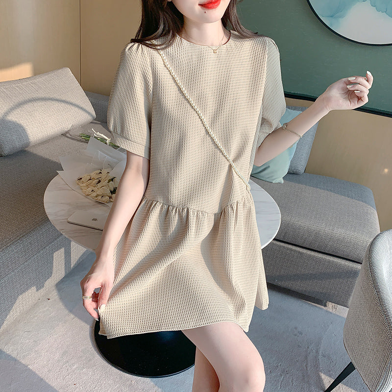 Beaded Short Sleeve Ruched Casual Dress