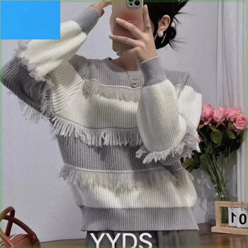 Design Tassel Round Neck Knitted Sweater