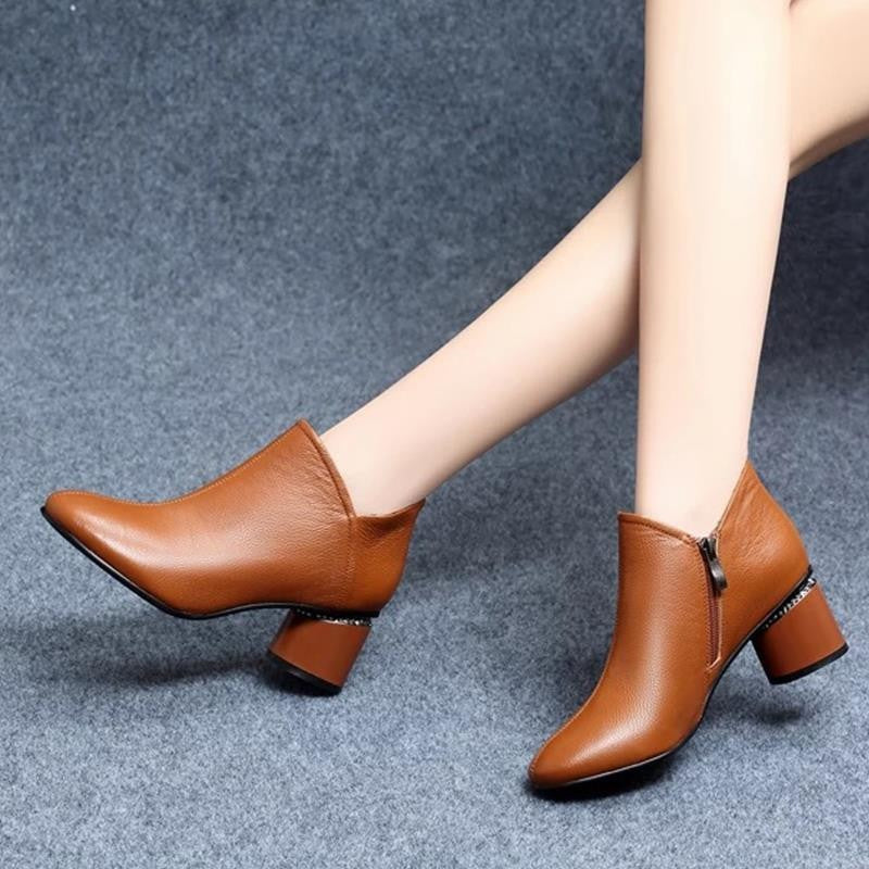 Casual  comfortable patent leather commuter high-heeled leather boots